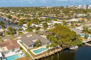 360 SE 5th Ave, Pompano Beach, FL 33060 - Photo 2