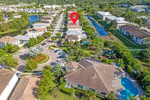 8870 NW 37th Dr, Coral Springs, FL 33065 - Photo 18