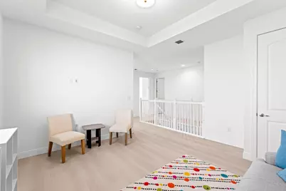 8870 NW 37th Drive, Coral Springs, FL 33065 - Photo 16