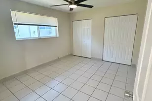 7421 Venetian St, Miramar, FL 33023 - Photo 10