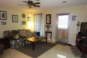3202 NE 7th Pl, Pompano Beach, FL 33062 - Photo 6