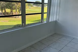 7807 Golf Cir Dr, Margate, FL 33063 - Photo 6