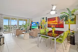 303 N Riverside Dr, Pompano Beach, FL 33062 - Photo 10