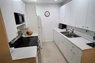 3011 Westbury F, Deerfield Beach, FL 33442 - Photo 6