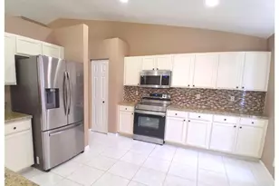 231 Preserve Ct, Royal Palm Beach, FL 33411 - Photo 6