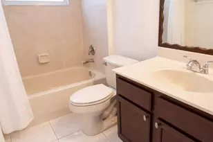 231 Preserve Ct, Royal Palm Beach, FL 33411 - Photo 22