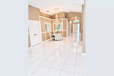 231 Preserve Court, Royal Palm Beach, FL 33411 - Photo 4