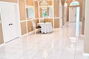 231 Preserve Ct, Royal Palm Beach, FL 33411 - Photo 4