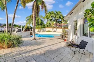 2409 NE 19th Ave, Wilton Manors, FL 33305 - Photo 28