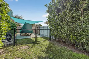 9471 Jamaica Dr, Cutler Bay, FL 33189 - Photo 56