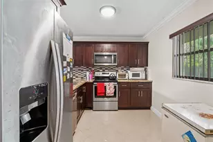 1830 N Lauderdale Ave, North Lauderdale, FL 33068 - Photo 2