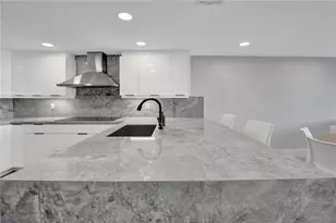 876 Jeffery St, Boca Raton, FL 33487 - Photo 10