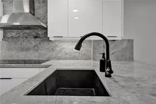 876 Jeffery St, Boca Raton, FL 33487 - Photo 8