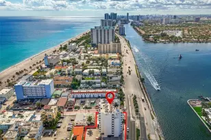 211 S Ocean Dr, Hollywood, FL 33019 - Photo 2