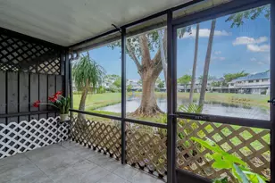 2105 W Discovery Cir W, Deerfield Beach, FL 33442 - Photo 22