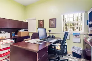 117 SW 1st Ave, Hallandale Beach, FL 33009 - Photo 14
