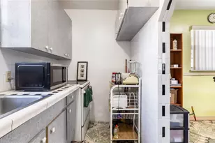 117 SW 1st Ave, Hallandale Beach, FL 33009 - Photo 24