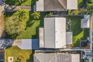 380 NW 47th Ct, Fort Lauderdale, FL 33309 - Photo 24