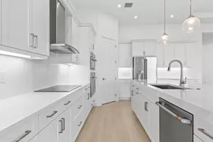 12625 SW Lunata Way, Port Saint Lucie, FL 34987 - Photo 8