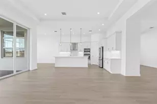 12625 SW Lunata Way, Port Saint Lucie, FL 34987 - Photo 10