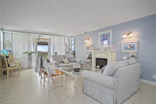 3510 Oaks Way, Pompano Beach, FL 33069 - Photo 6