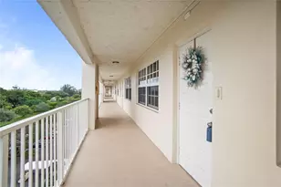 3510 Oaks Way, Pompano Beach, FL 33069 - Photo 22