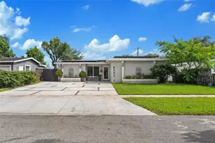 6351 Moseley St, Hollywood, FL 33024 - Photo 2