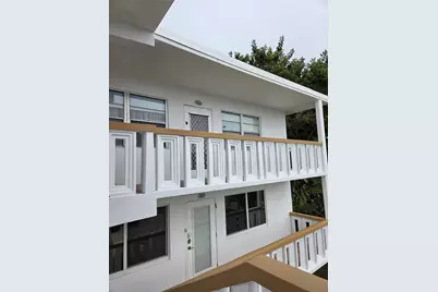 4042 Lyndhurst J #4042, Deerfield Beach, FL 33442 - Photo 2