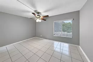 12750 SW 15th St, Pembroke Pines, FL 33027 - Photo 16