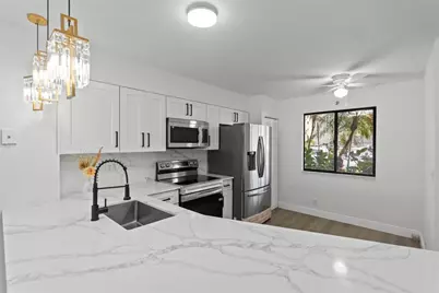 2232 N Cypress Bend Drive #107, Pompano Beach, FL 33069 - Photo 8