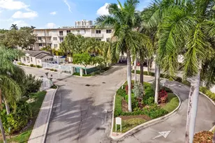 1900 Oceanwalk Ln, Pompano Beach, FL 33062 - Photo 4