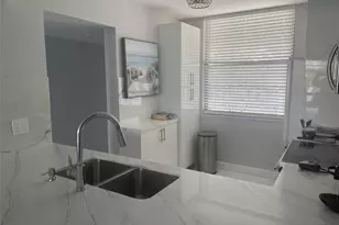 1721 Whitehall Dr, Davie, FL 33324 - Photo 6