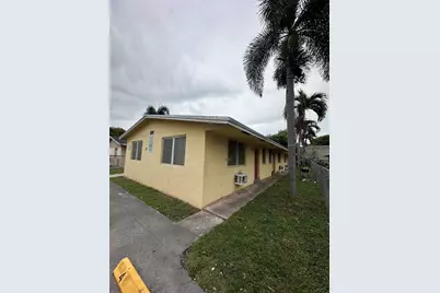 728 NW 4th Avenue #4, Fort Lauderdale, FL 33311 - Photo 2