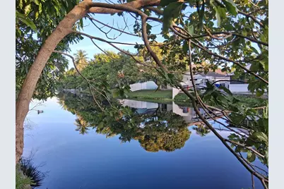 1349 Seaview, Pompano Beach, FL 33068 - Photo 24