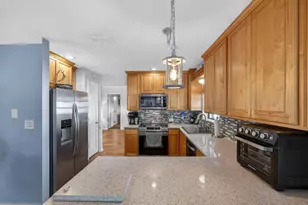 133 NW Avens St, Port Saint Lucie, FL 34983 - Photo 4