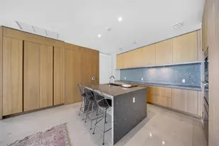 8701 Collins Ave, Miami Beach, FL 33154 - Photo 2