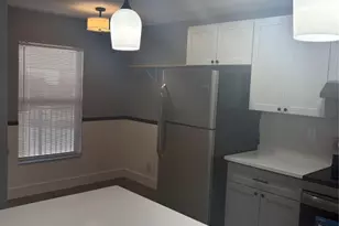 5492 Courtyard Dr, Margate, FL 33063 - Photo 4