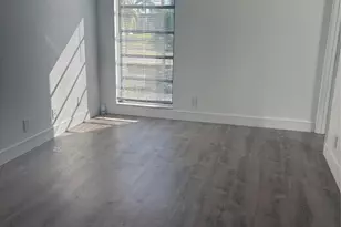 5492 Courtyard Dr, Margate, FL 33063 - Photo 8