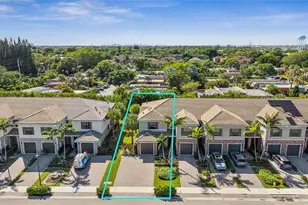 180 SE 5th Ct, Deerfield Beach, FL 33441 - Photo 18