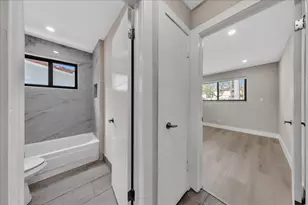 1004 Johnson St, Hollywood, FL 33019 - Photo 24