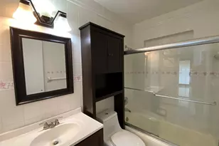 1610 NE 62nd St, Fort Lauderdale, FL 33334 - Photo 14