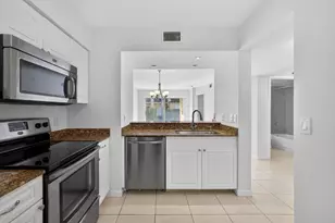 1120 Lake Shore Dr, Lake Park, FL 33403 - Photo 8