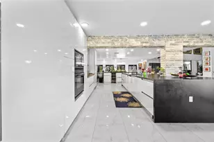 4131 NW 99th Ave, Coral Springs, FL 33065 - Photo 14