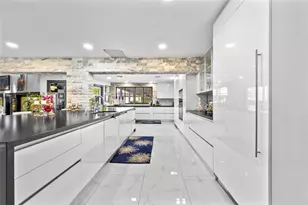 4131 NW 99th Ave, Coral Springs, FL 33065 - Photo 8