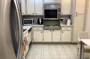 437 Golden Isles Dr, Hallandale Beach, FL 33009 - Photo 12