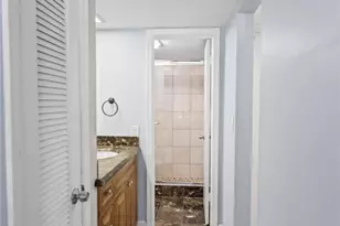 2312 S Cypress Bend Dr, Pompano Beach, FL 33069 - Photo 36