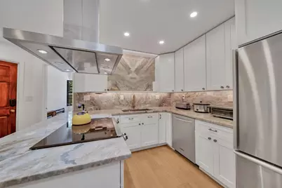 200 NE 17th Court #805, Fort Lauderdale, FL 33305 - Photo 6