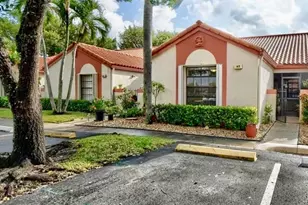 65 Centennial Ct, Deerfield Beach, FL 33442 - Photo 1