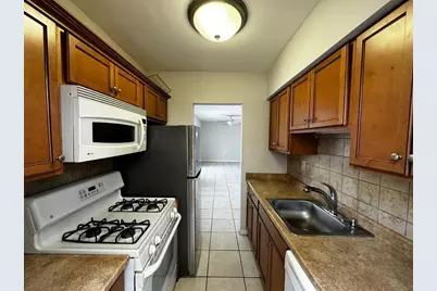 7720 Harding #1, Miami Beach, FL  - Photo 10