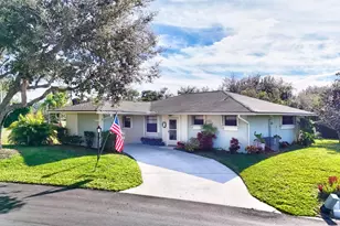 5277 SE Sea Island Way, Stuart, FL 34997 - Photo 2